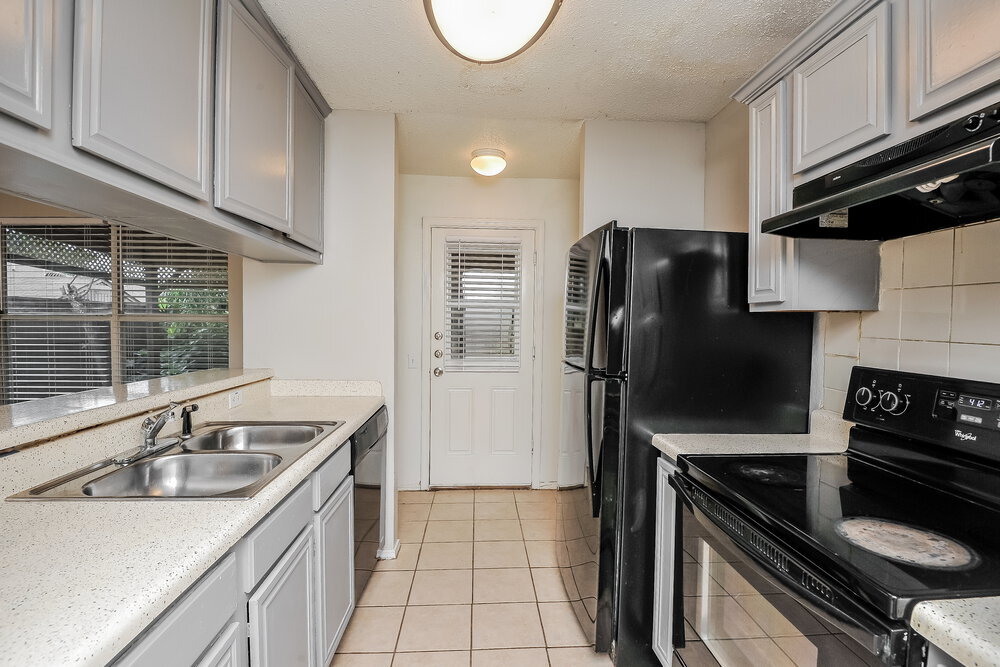 Building Photo - 8528 Gatlinburg Dr