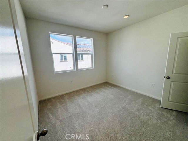 Building Photo - 2450 E Agave St