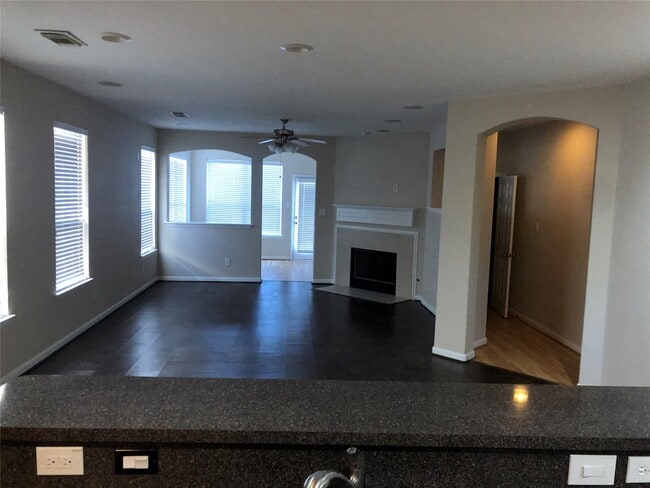 Building Photo - 17218 Mitchell Pass Ln