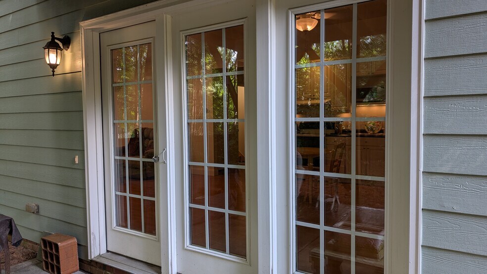 French doors entry - 8 Elam Ct