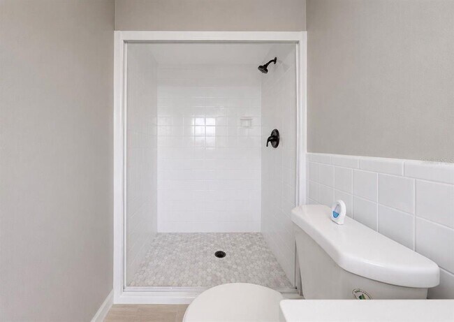 Building Photo - 1725 Bikini Ct