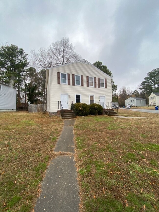 Building Photo - 5502 Stella Rd