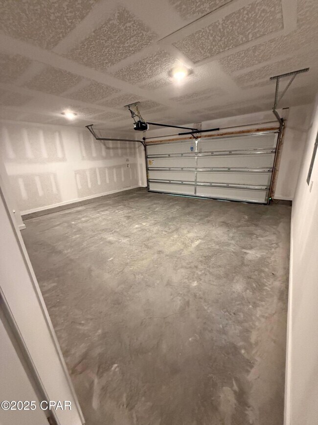 Building Photo - 135 Dockside Rd