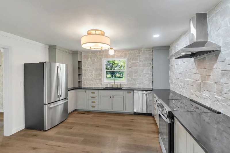 Building Photo - 1441 Compton Rd