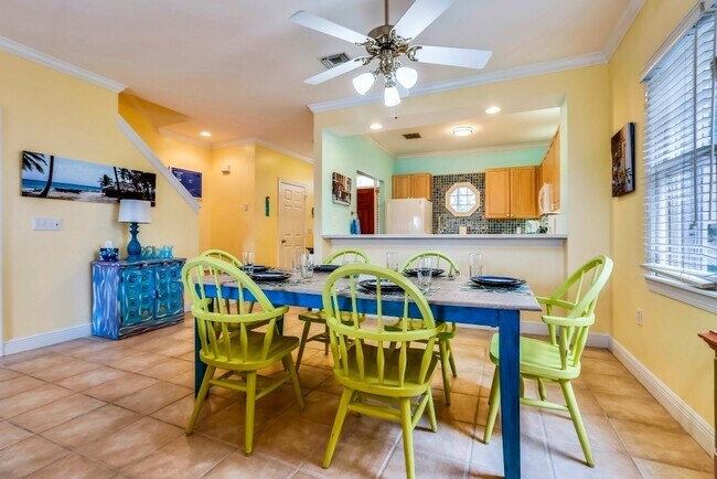 Building Photo - 6-MONTH RENTAL! Beautifully Furnished 3 Bed 2.5 Bath Home in the Sanctuary of the Key West Golf C...