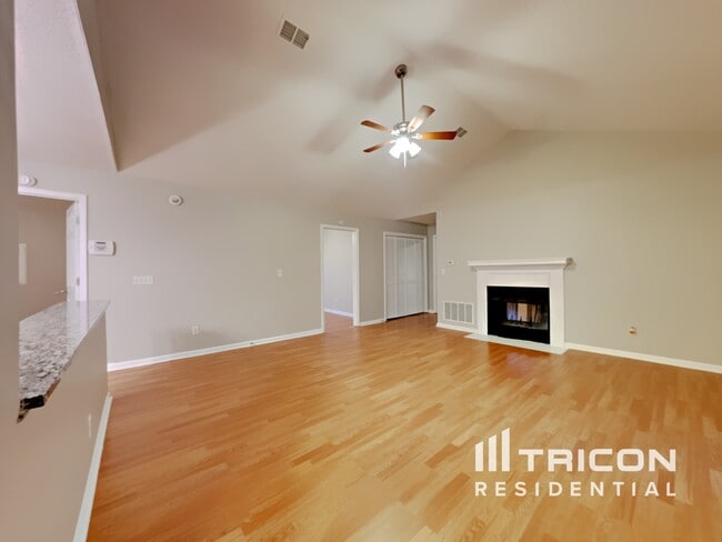 Building Photo - 3521 Clare Cottage Trace SW