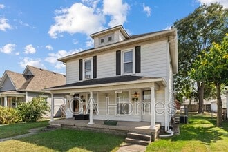 Building Photo - 1009 E Raymond St