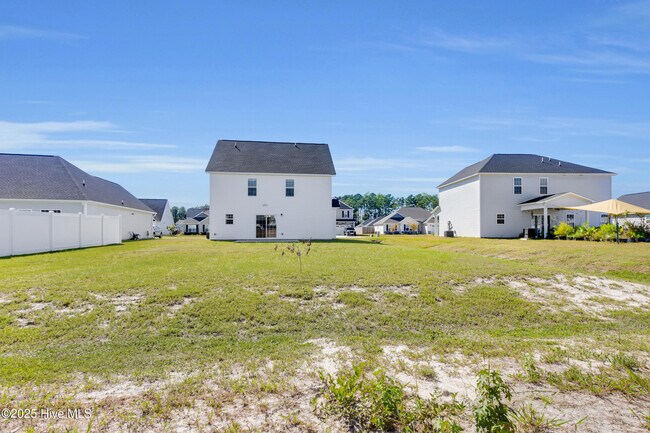 Building Photo - 1012 Bluewater Blvd