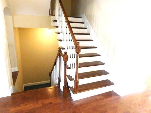 Building Photo - 3002 Montclair Cir SE