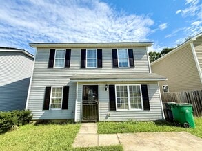 Building Photo - 3550 Crestridge Dr