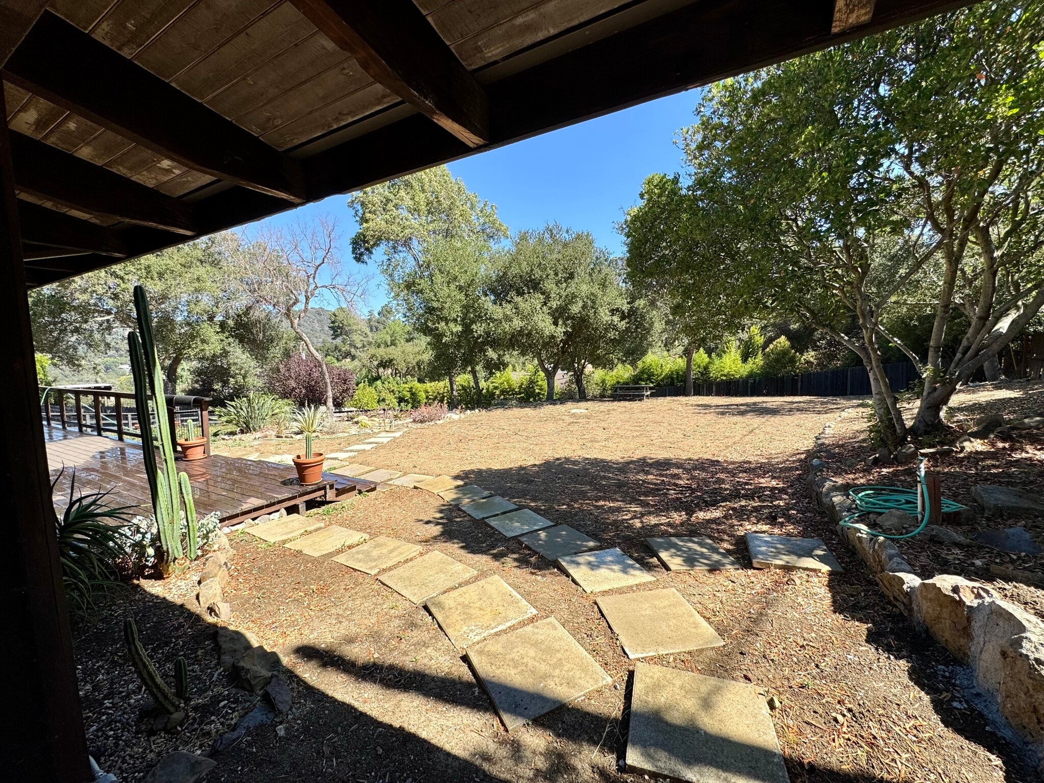 Building Photo - 156 Muerdago Rd