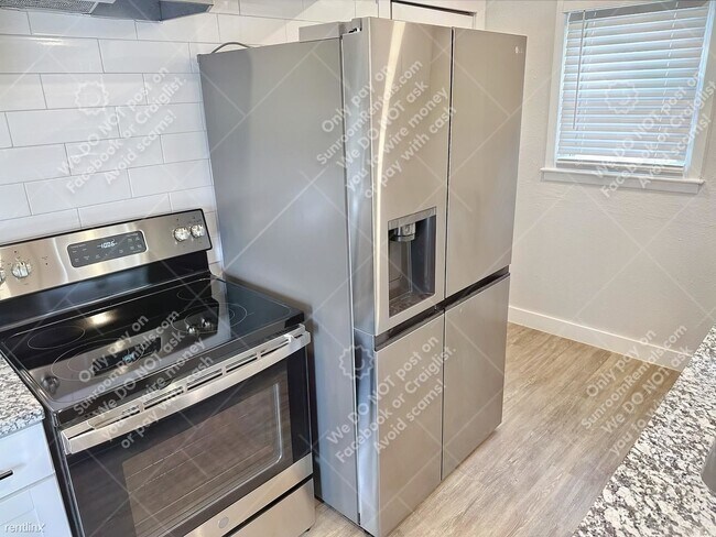 Building Photo - 3 br, 1 bath House - 5535 S Boston Pl