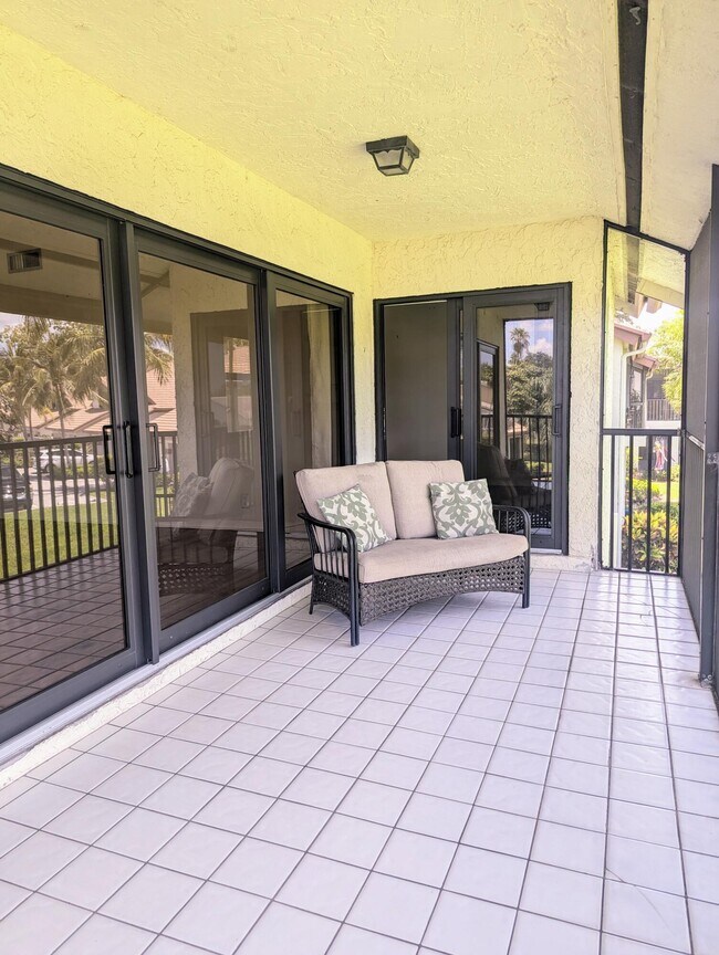 Building Photo - 12676 Shoreline Dr
