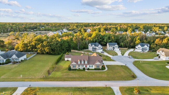 Building Photo - 202 Tidewater Dr