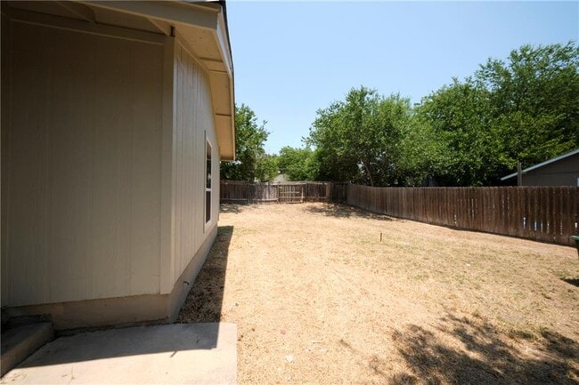 Building Photo - 6710 Aries Ln
