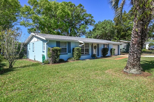 Building Photo - 919 Viscaya Blvd