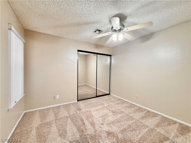 Building Photo - 304 Crosswind Way