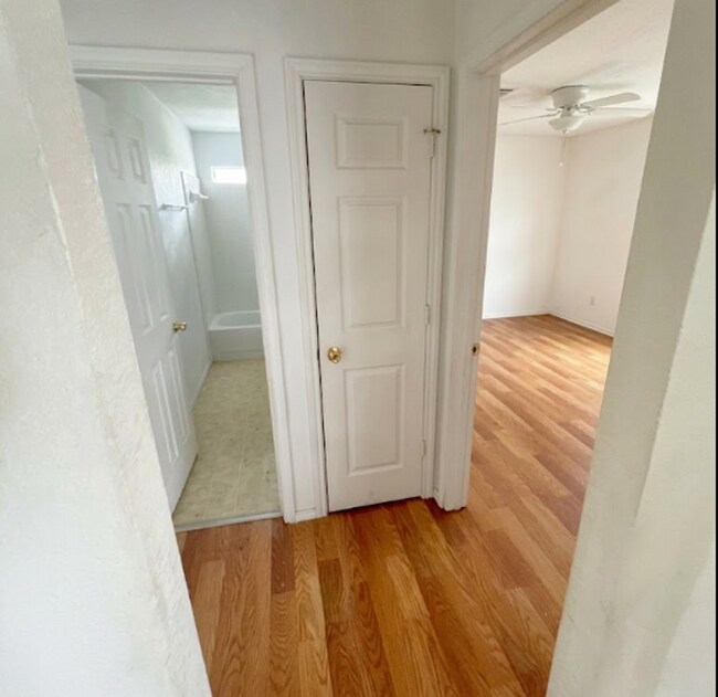 Building Photo - 3414 Cantabrian Dr