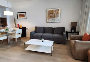 Building Photo - 1395 Brickell Bay Dr