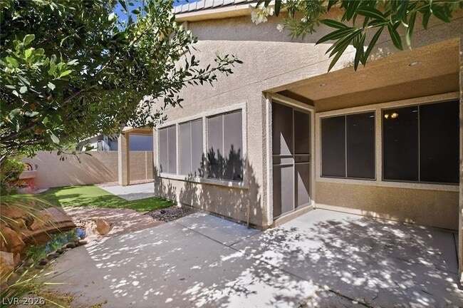 Building Photo - 8117 Slate Falls St