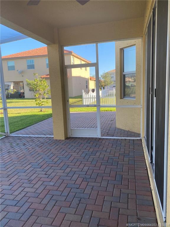 Building Photo - 11239 SW Barton Way