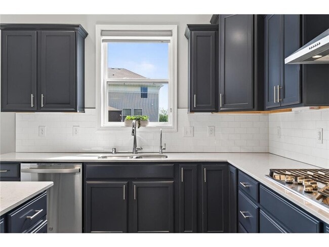 Building Photo - 1559 Edgebrook Ln