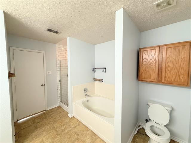 Building Photo - 4275 Cave Cove Ct