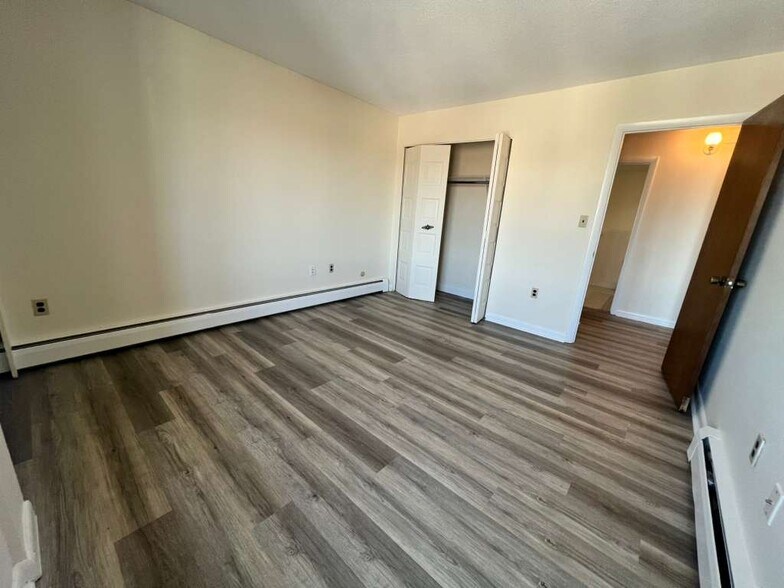 Building Photo - 374 Massachusetts Ave