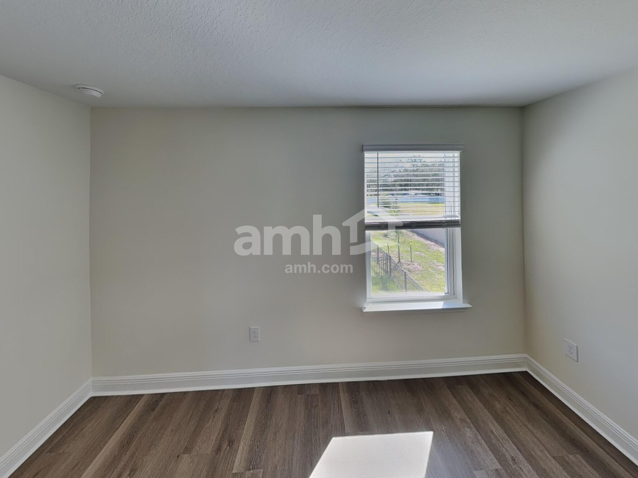 Building Photo - 1887 Crooked Crk St