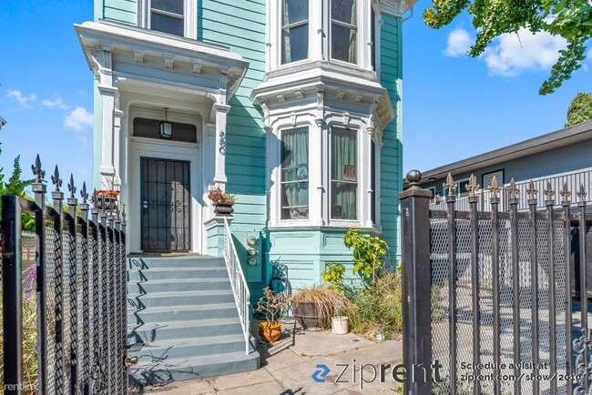 Building Photo - 3 br, 1 bath Condo - 678 18th St, Oakland,...