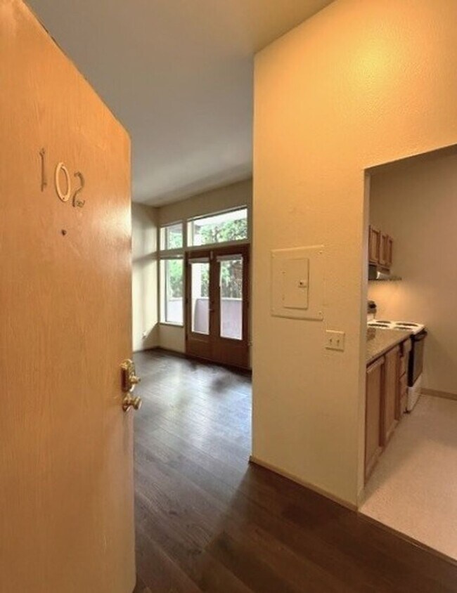 Interior Photo - Park Madison Apartments