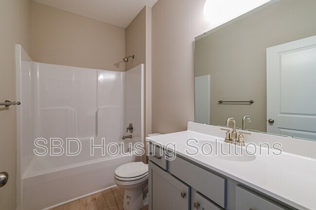 Building Photo - 27313 E Oak View Dr