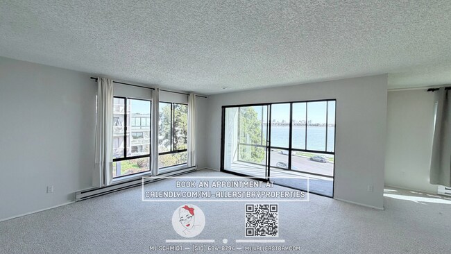Building Photo - Bright Airy 1-Bedroom with Sweeping city Views, Includes water/garbage/parking/amenities!