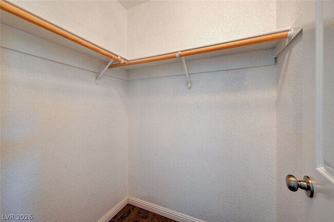 Building Photo - 2733 Brookstone Ct