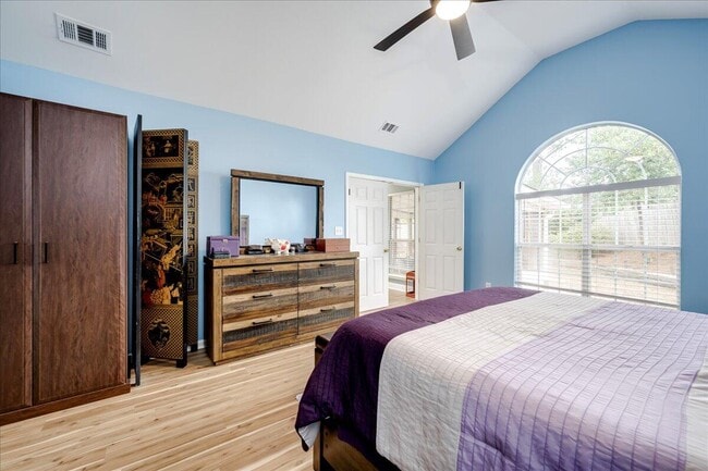 Building Photo - 4700 Mill Pond Ct