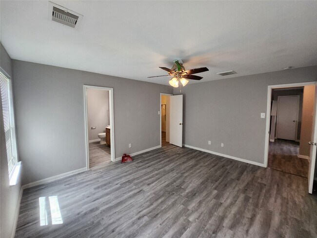 Building Photo - 20718 Blanton Brook Dr