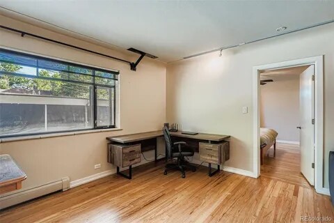 Office Space - 636 N Washington St