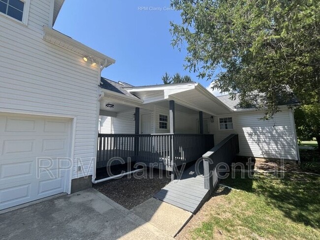 Building Photo - 1653 Berlin Station Rd