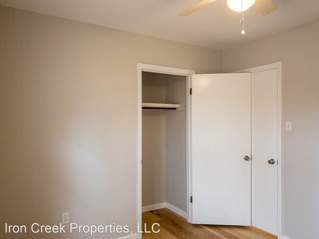 Building Photo - 3 br, 2 bath House - 16 King Arthur Place