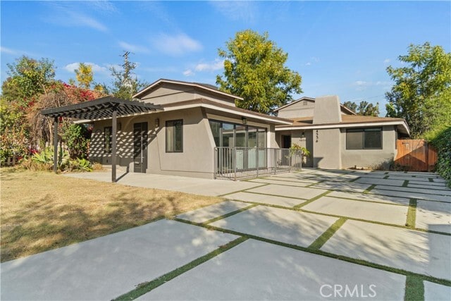 Building Photo - 4536 Maycrest Ave