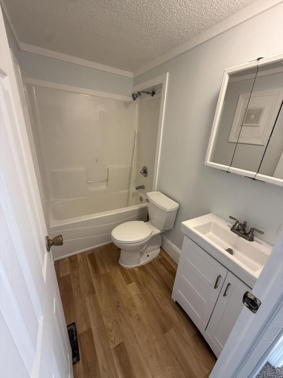 Building Photo - 409 Peachtree St