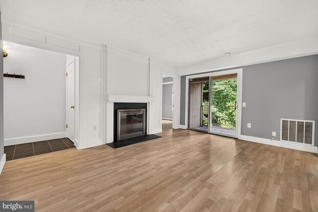 Building Photo - 20208 Shipley Terrace