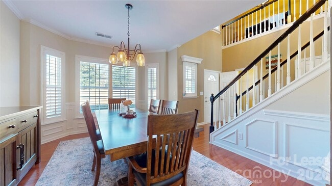 Building Photo - 10924 Alderbrook Ln