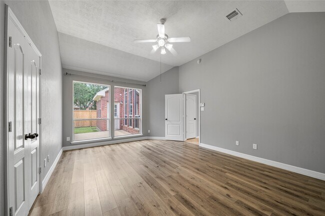 Building Photo - 24910 Crystal Stone Ln