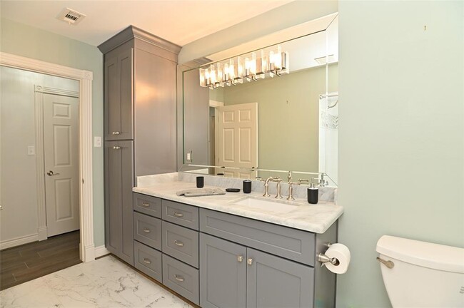 Building Photo - 4062 Falkirk Ln
