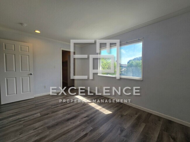 Building Photo - 117 Winslow Ct