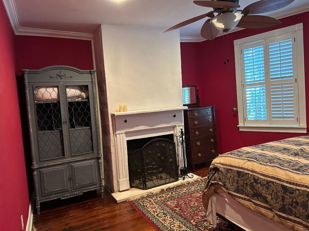 Building Photo - 13 Elizabeth St