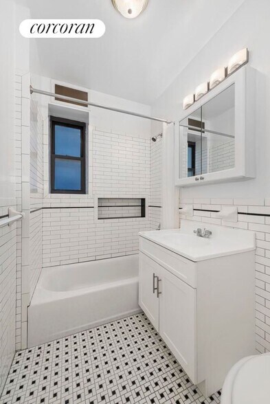 Building Photo - 114 W 16th St
