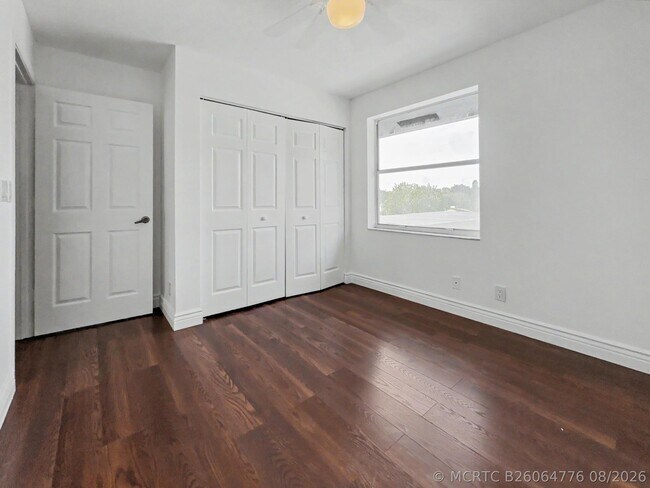 Building Photo - 10133 Brookville Ln