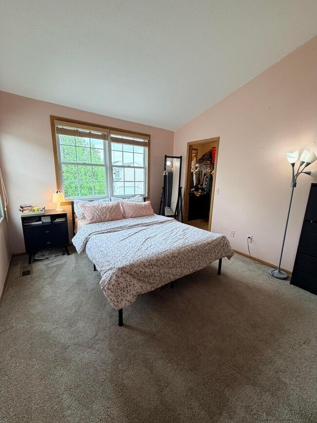 Building Photo - 5205 Wabash River St